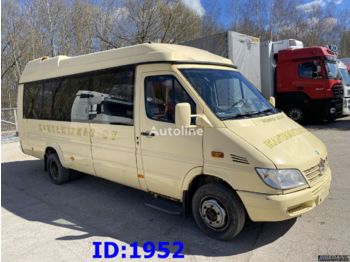 Xe bus mini, Xe van chở khách MERCEDES-BENZ Sprinter 416 XXL VIP: hình 1