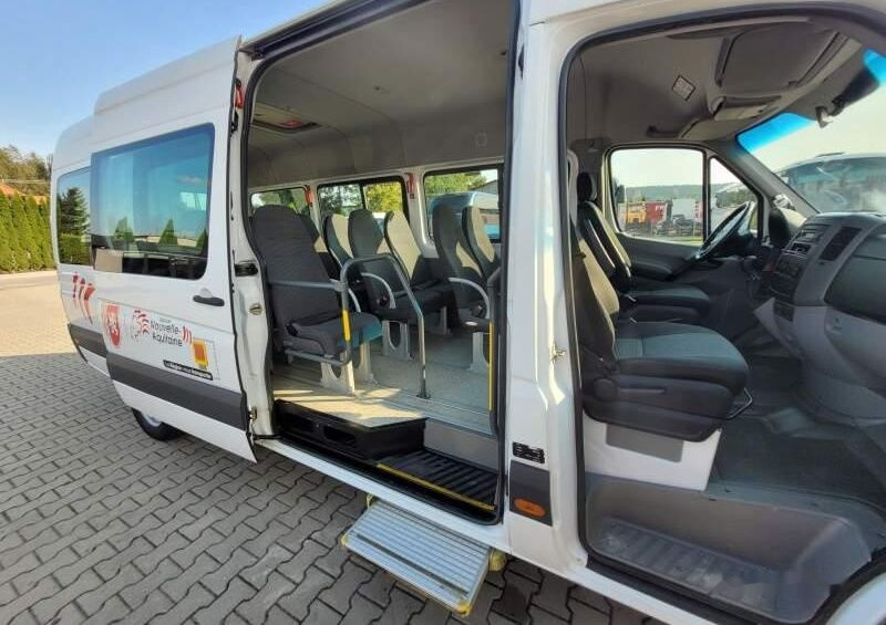 Xe bus mini, Xe van chở khách Mercedes-Benz 513 SPRINTER TRANSFER: hình 11