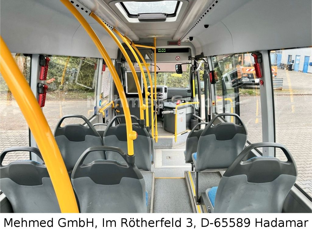 Xe bus mini, Xe van chở khách Mercedes-Benz Sprinter City 65 - mit Rampe: hình 13