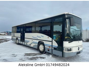 Xe bus ngoại ô Mercedes-Benz O550 Integro
