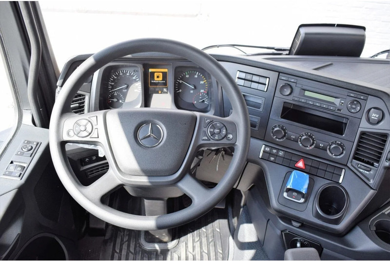 Xe đầu kéo mới Mercedes-Benz Actros 3340 S 6×4 Tractor Head (10 units): hình 9