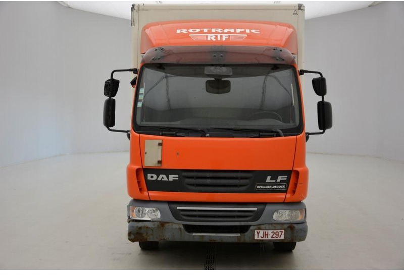 Xe tải hộp DAF LF45.180: hình 2