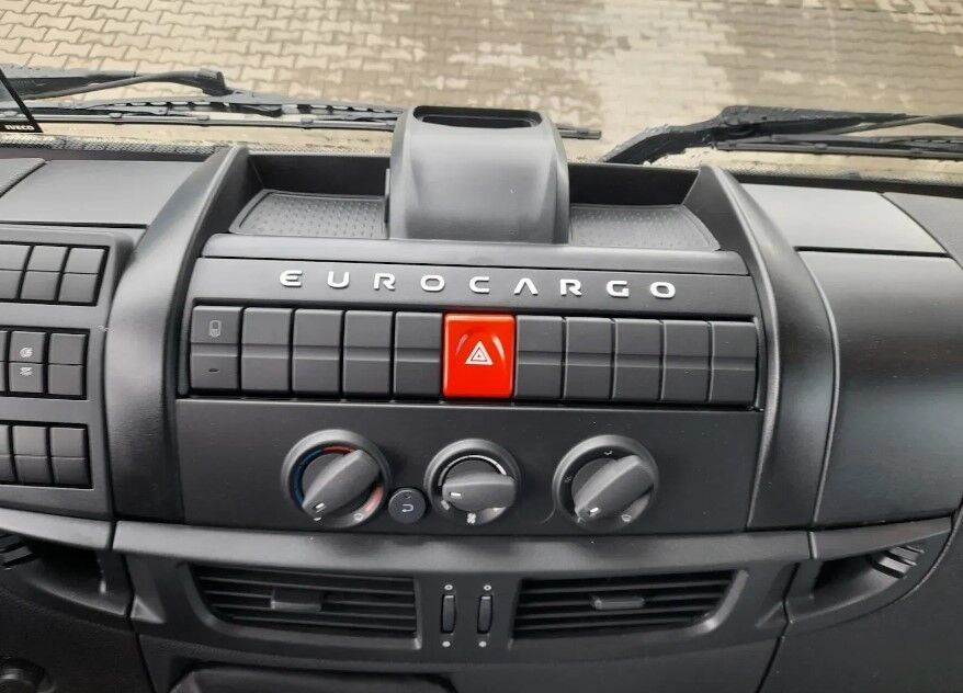 Xe tải khung gầm mới IVECO EuroCargo 4x4 ML150E28WS Chassis: hình 17