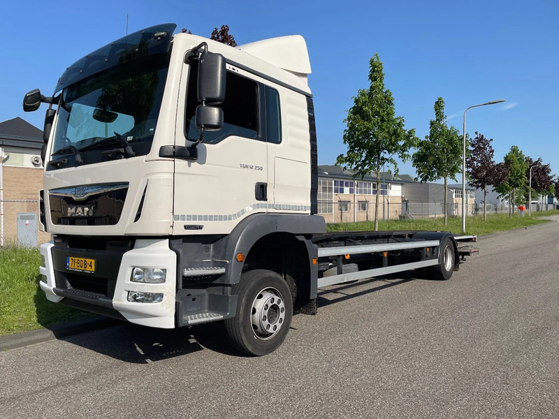 Xe tải khung gầm MAN TGM 12.250 LL euro 6 ! 206.000 km: hình 16