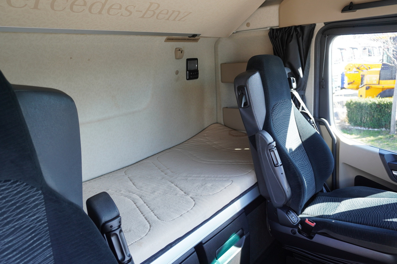 Xe tải khung gầm MERCEDES-BENZ Actros 2542 Low Deck BDF / 6×2 / E6 / steering axle: hình 13
