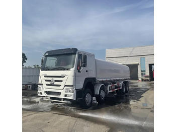 SINOTRUK 8x4 drive HOWO water sprinkler truck 30000 liters - Xe bồn: hình 5