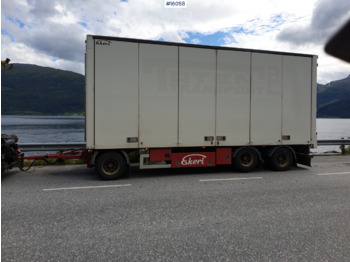 Xe tải hộp Volvo FH16 540: hình 4