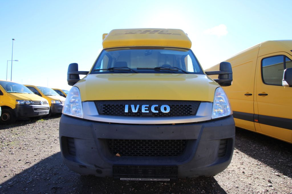 Xe tải nhỏ thùng kín Iveco C50CL/Daily: hình 3