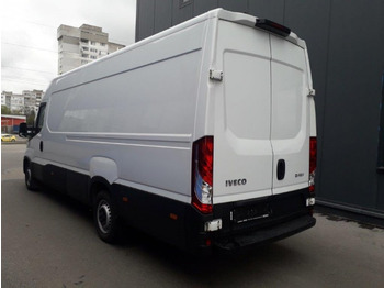 IVECO Daily 35S16V - Xe van chở hàng: hình 4