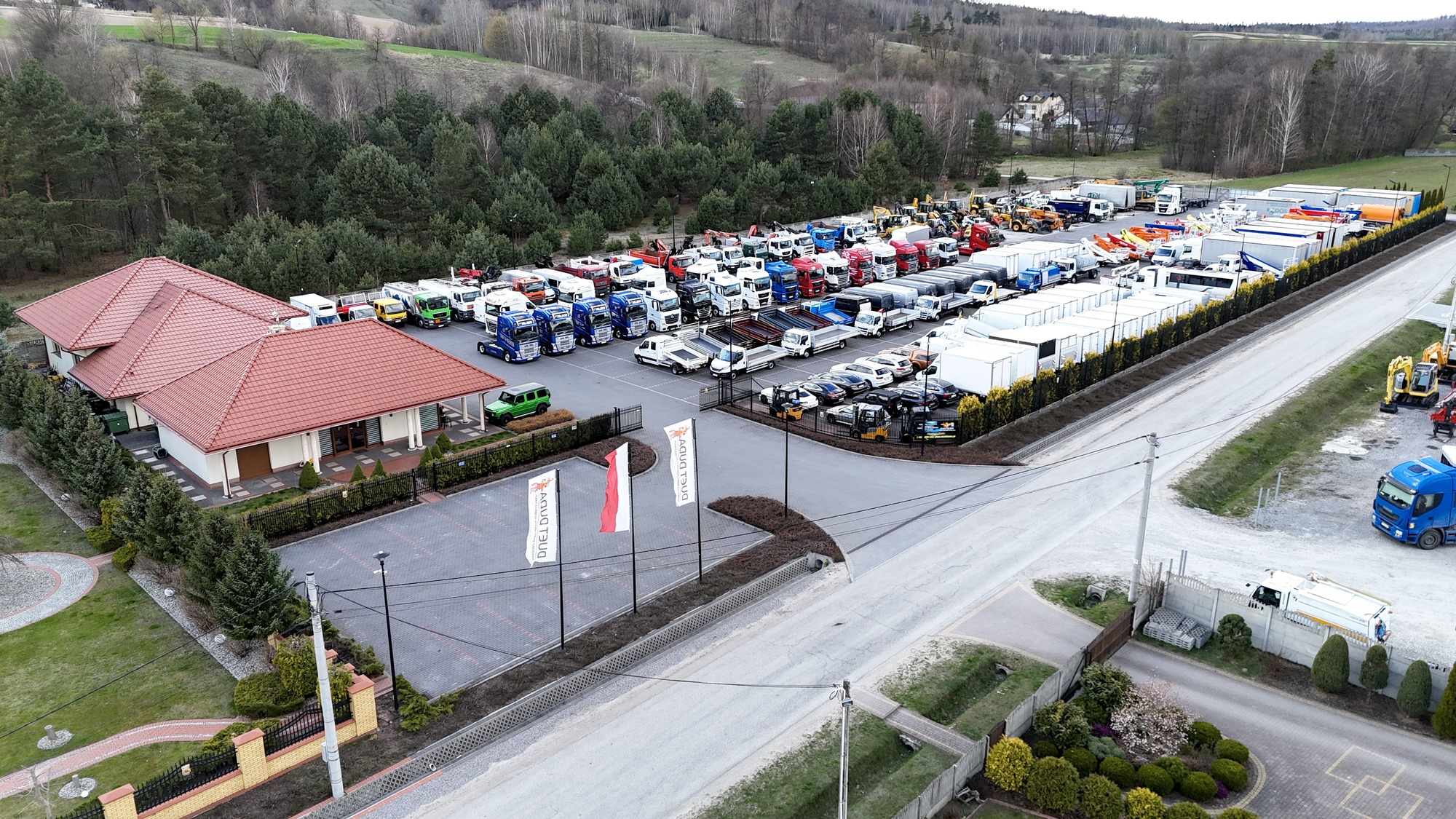 DUETDUDA - Tiện ích/ Xe đặc dụng undefined: hình 29