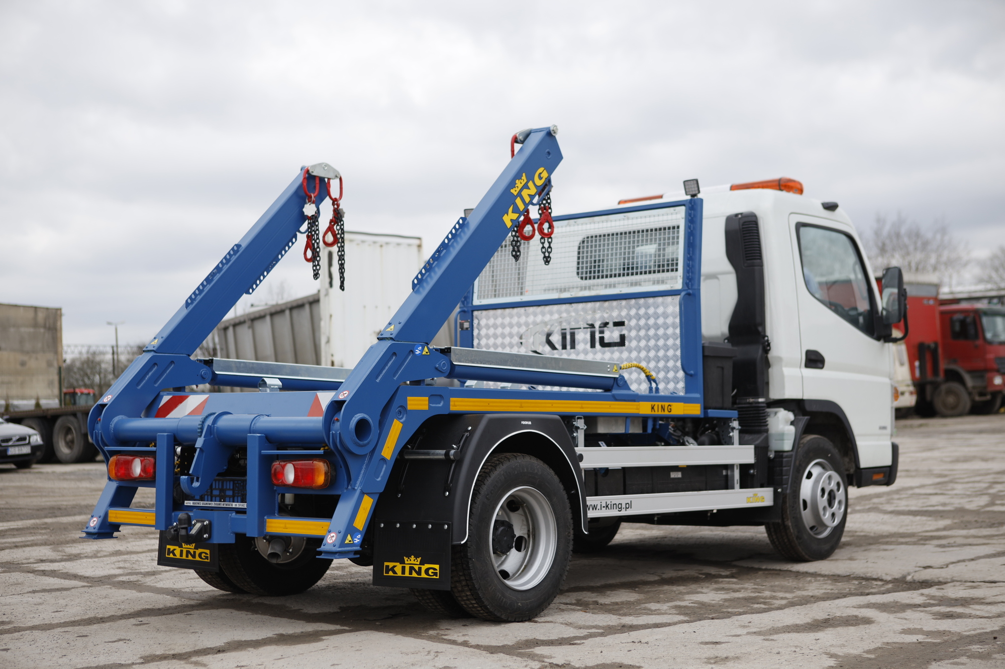 KING Vehicle Body Builder - Tiện ích/ Xe đặc dụng MITSUBISHI - mới undefined: hình 4