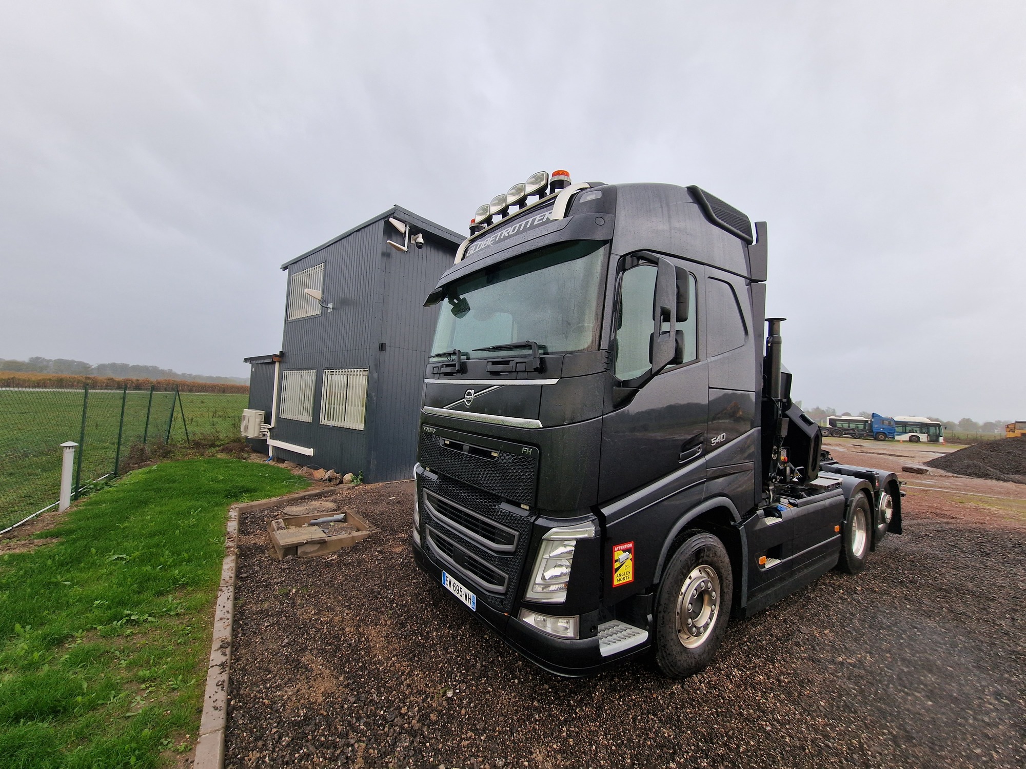 NV TRADING - Tiện ích/ Xe đặc dụng - Pháp, hộp số: số sàn undefined: hình 1