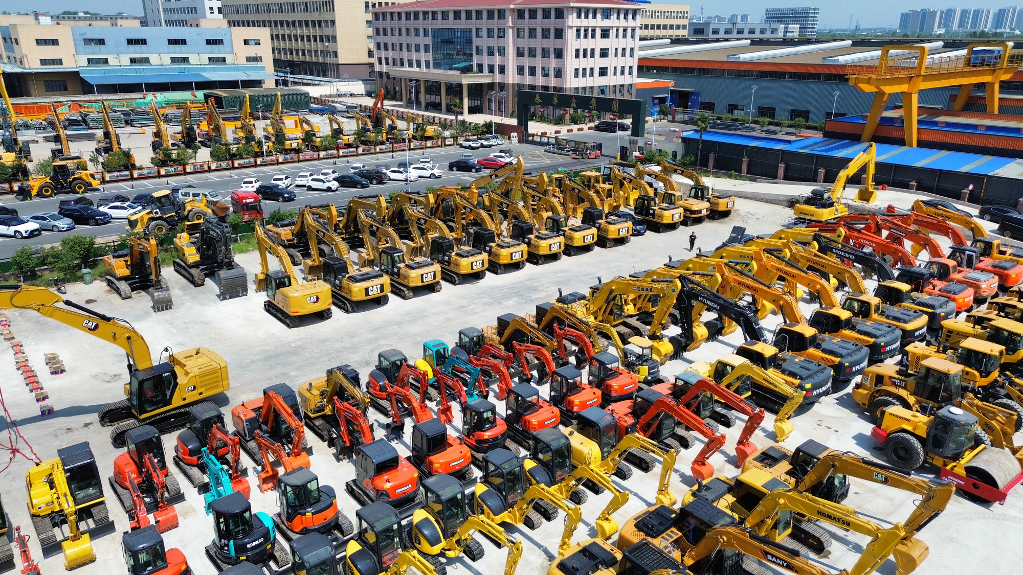 Toaks International Trading Company - Máy móc xây dựng LIUGONG - Euro 3 undefined: hình 3