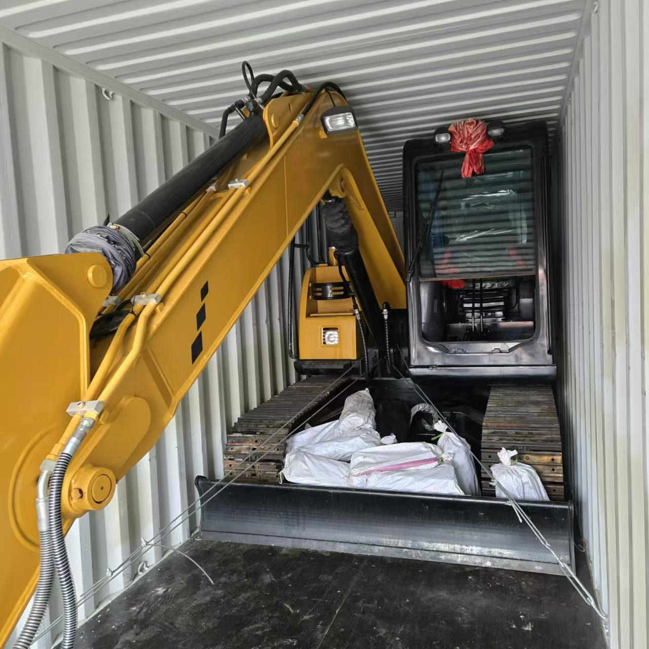 Toaks International Trading Company - Máy móc xây dựng LIUGONG - Euro 3 undefined: hình 16