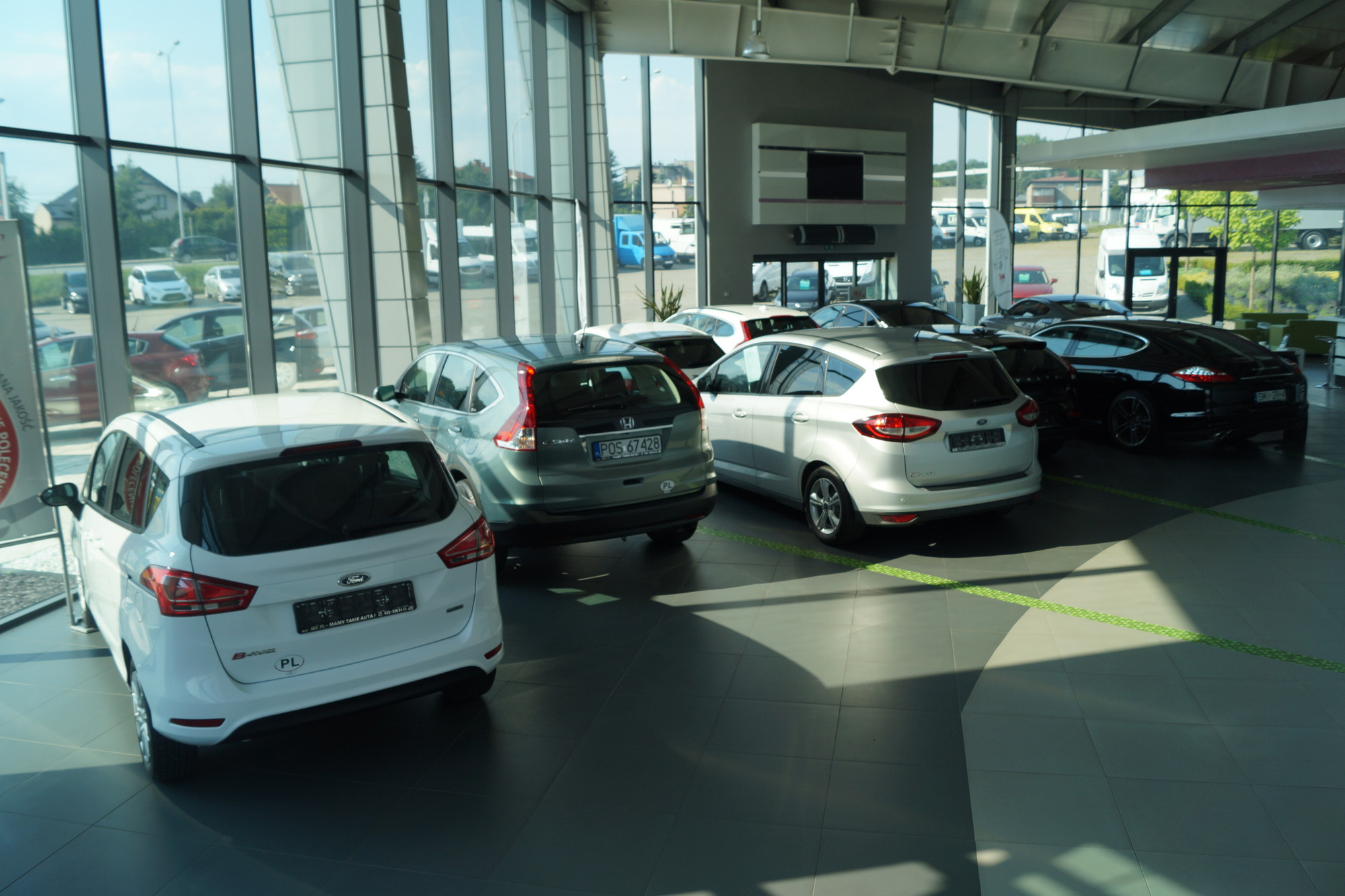 MGC CENTRUM SAMOCHODOW DOSTAWCZYCH - Xe tải nhỏ IVECO - Năm: 2022 undefined: hình 12