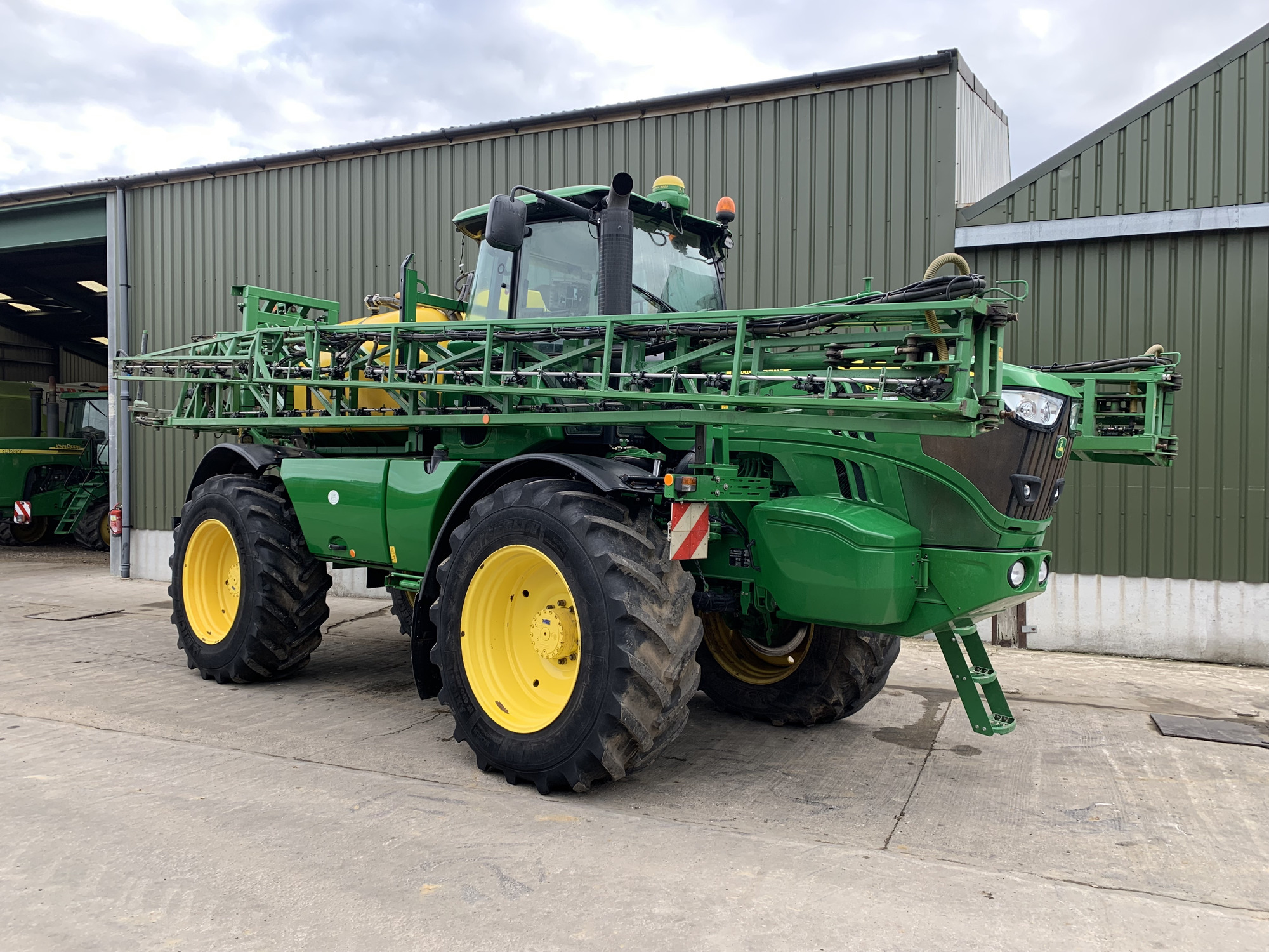 J R Firby LTD - Máy móc xây dựng undefined: hình 4