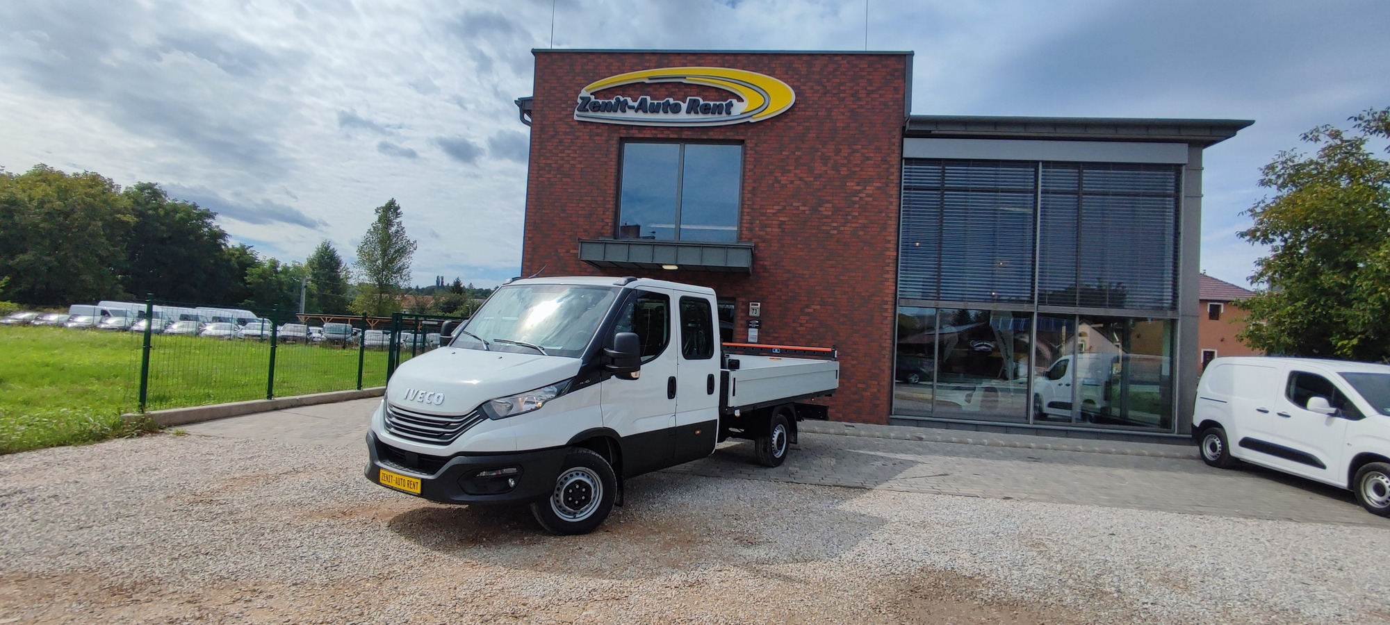 Zenit-Auto Rent Kft. - Xe bán undefined: hình 10