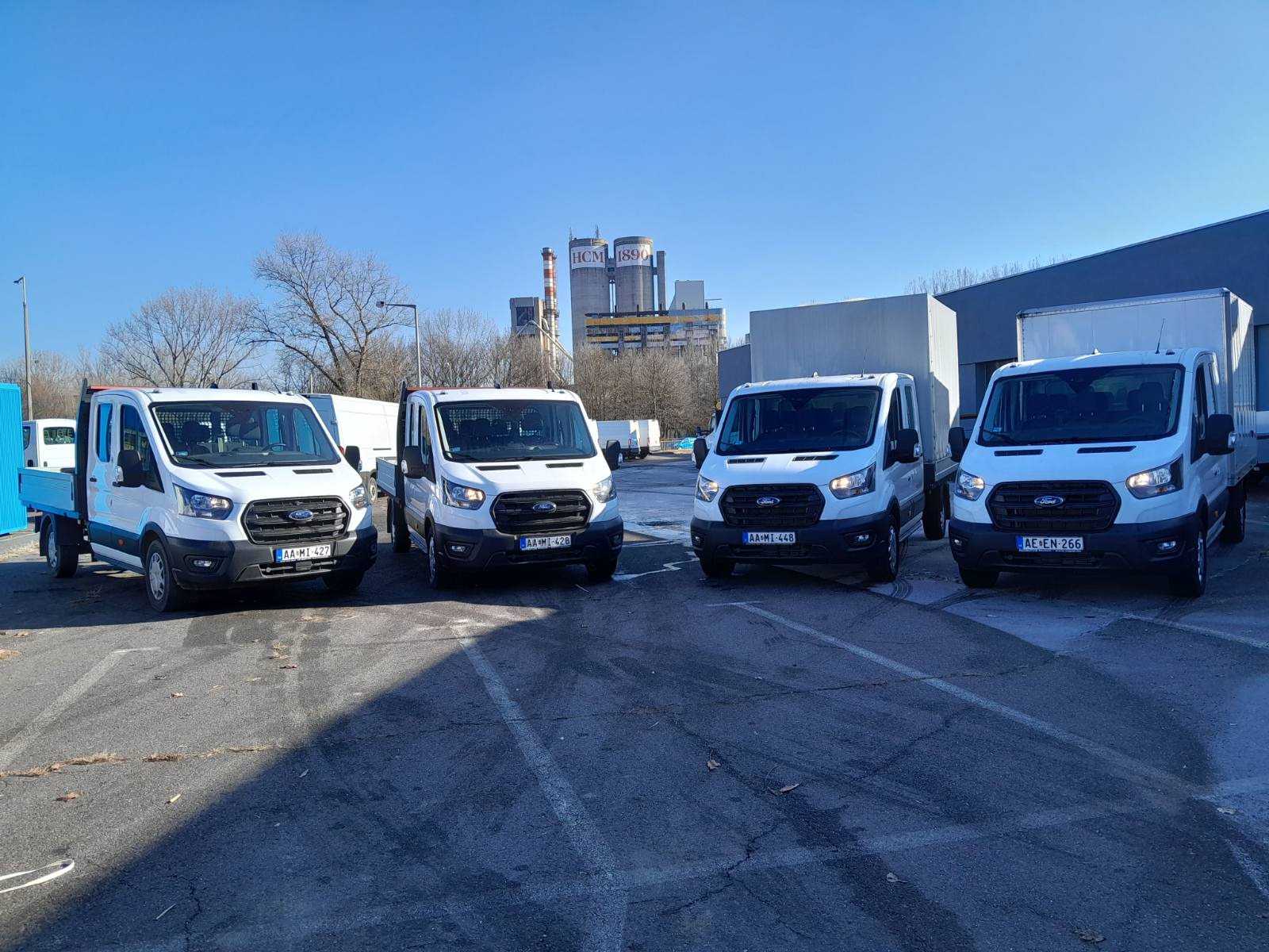 Zenit-Auto Rent Kft. - Xe bán undefined: hình 3