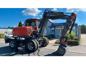 Máy xúc bánh lốp TEREX