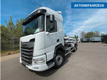 Xe tải nâng móc DAF XF 480
