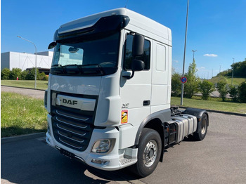 Xe đầu kéo DAF XF 450