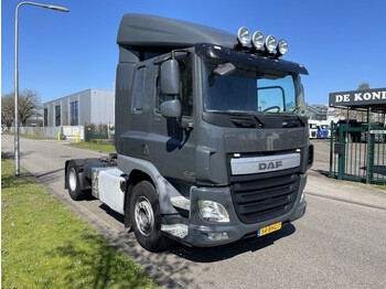 Xe đầu kéo DAF CF 370