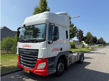 Xe đầu kéo DAF CF 400