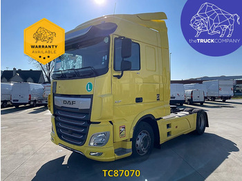 Xe đầu kéo DAF XF