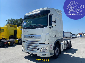 Xe đầu kéo DAF XF