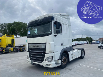 Xe đầu kéo DAF XF