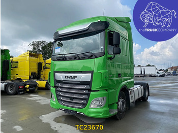 Xe đầu kéo DAF XF