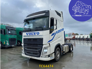 Xe đầu kéo VOLVO FH 460