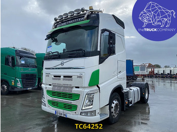 Xe đầu kéo VOLVO FH 500