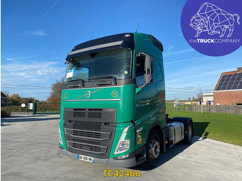 Xe đầu kéo VOLVO FH 500