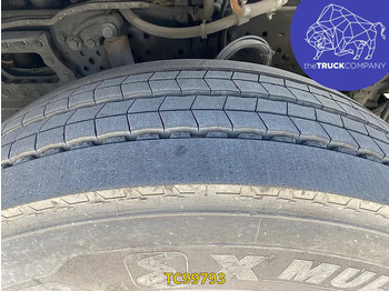 Xe đầu kéo Mercedes-Benz Actros 1843: hình 4