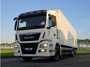 Xe tải hộp MAN TGS 26.320