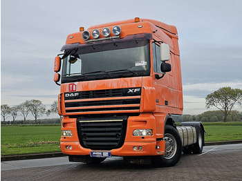 Xe đầu kéo DAF XF 105 460
