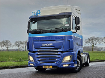 Xe đầu kéo DAF XF