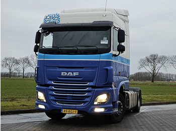 Xe đầu kéo DAF XF 440