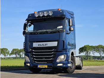 Xe đầu kéo DAF XF 460