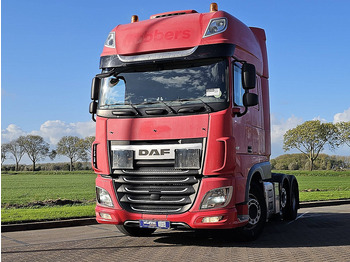 Xe đầu kéo DAF XF 530