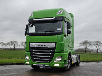 Xe đầu kéo DAF XF 530