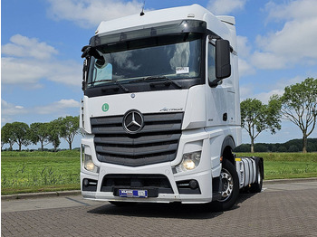 Xe đầu kéo MERCEDES-BENZ Actros 1845