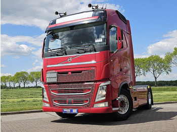 Xe đầu kéo VOLVO FH 460