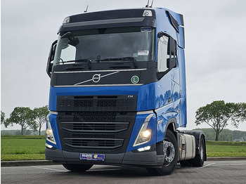 Xe đầu kéo VOLVO FH 460