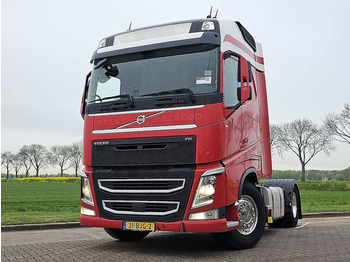 Xe đầu kéo VOLVO FH 460