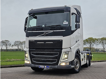 Xe đầu kéo VOLVO FH 500