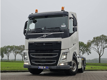 Xe đầu kéo VOLVO FH 500