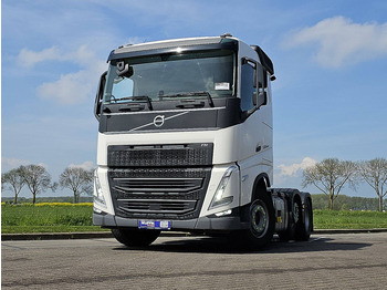 Xe đầu kéo VOLVO FH 500