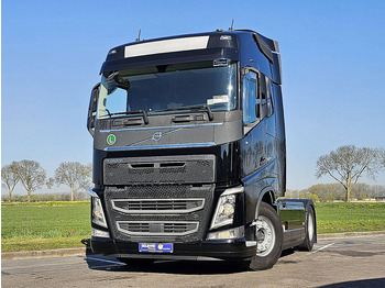 Xe đầu kéo VOLVO FH 500